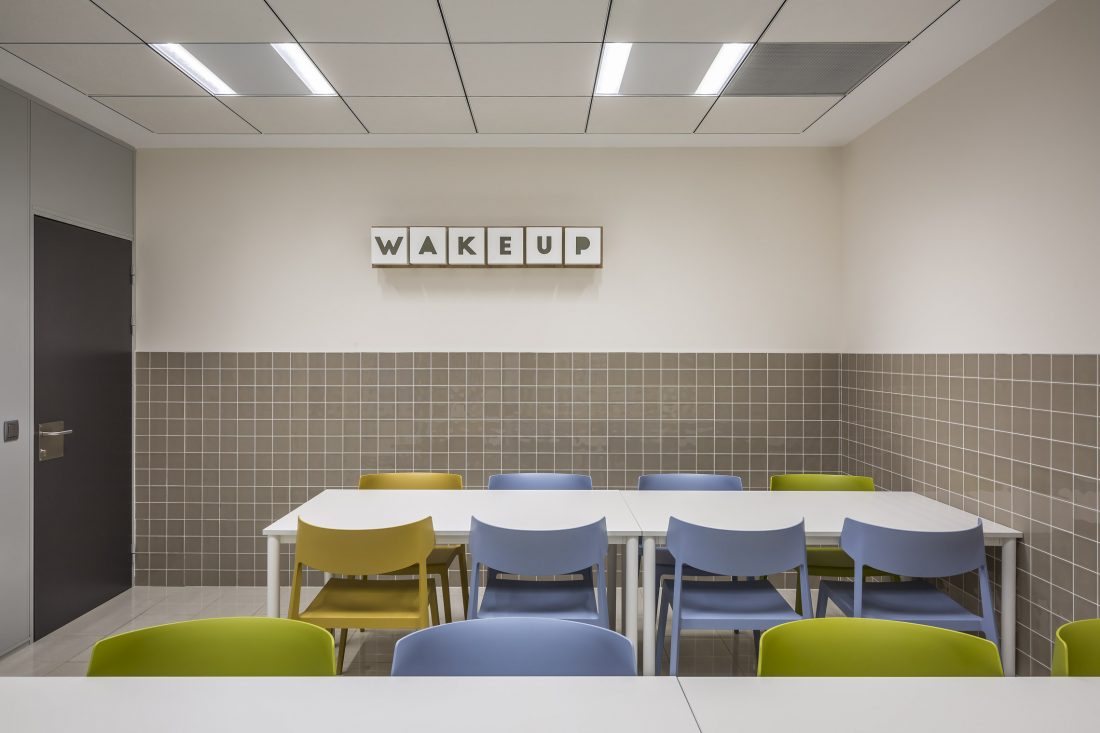 Diseño oficinas valencia - estudio de arquitectura e interiorismo - dobleese